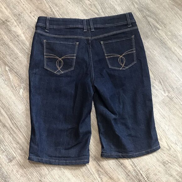 St. John's Bay Mid Length Denim Shorts ~ Sz 10A ~ Blue ~ Mid Rise ~12.5" Inseam - Picture 5 of 5